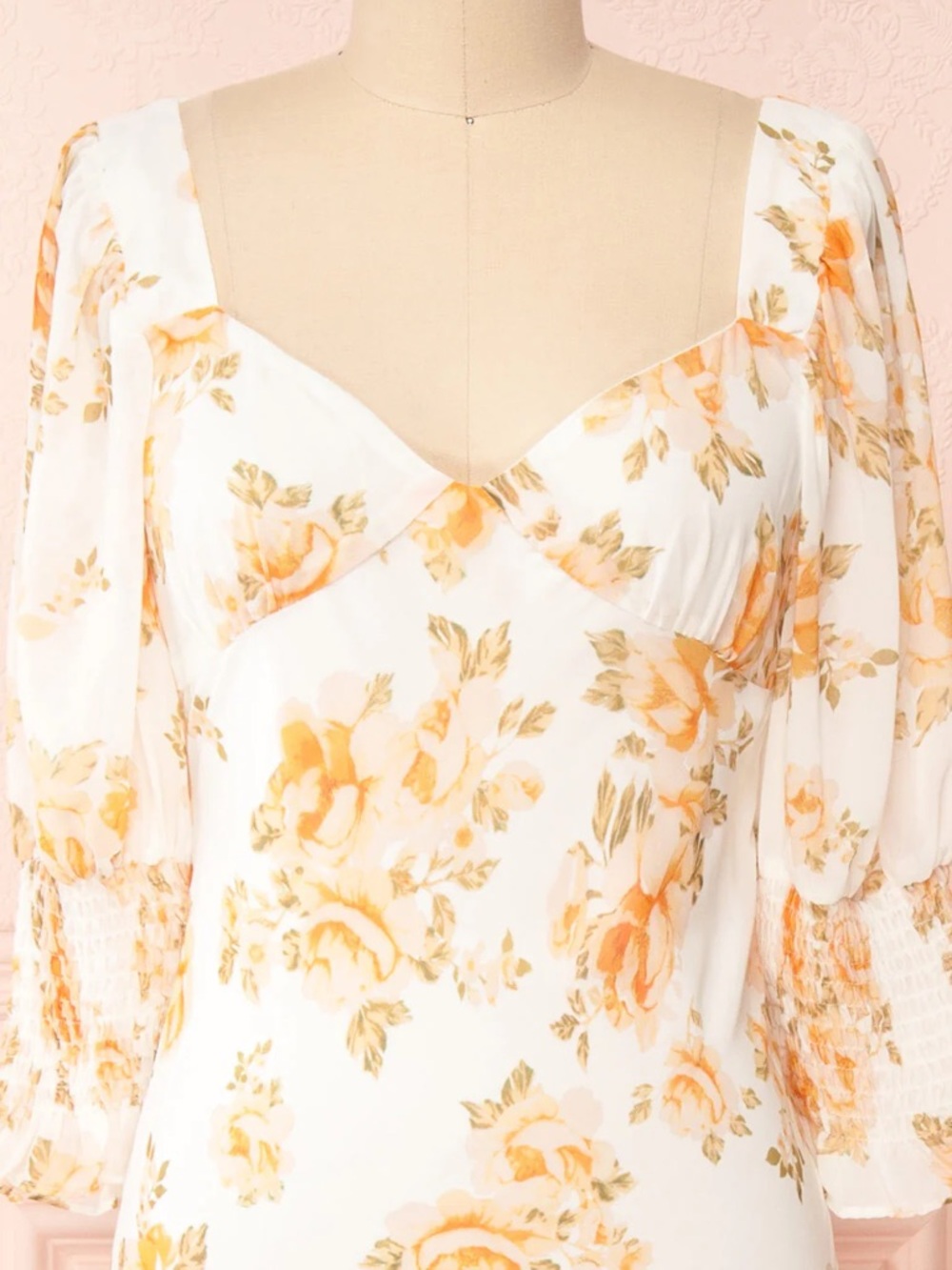 Yellow Maxi Floral Puffed Sleeves Cutout Open Back Cottagecore - Picture 2 of 6